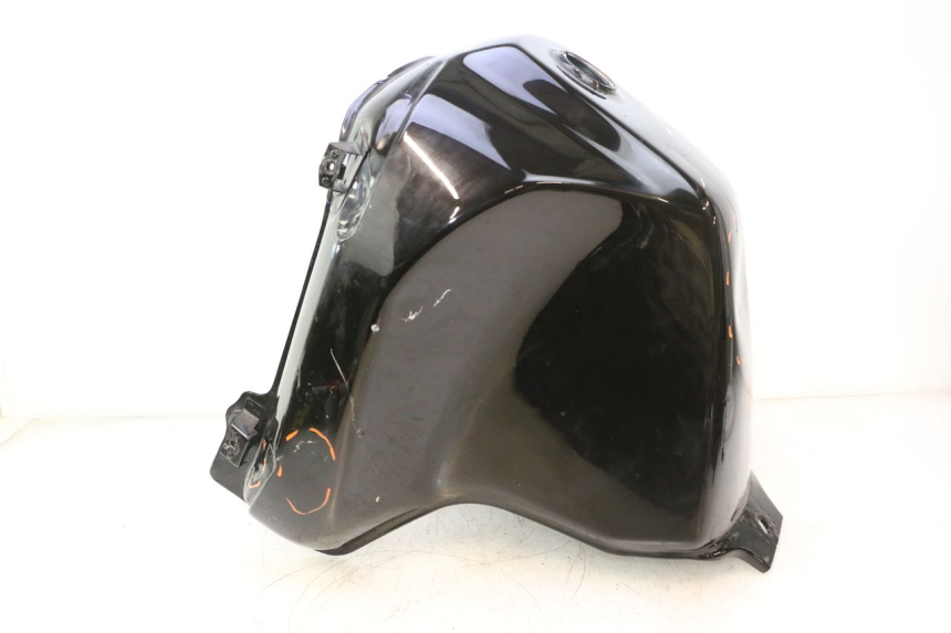 photo de RESERVOIR ESSENCE HONDA XRV AFRICA TWIN 750 (1990 - 1992) - Vue principale