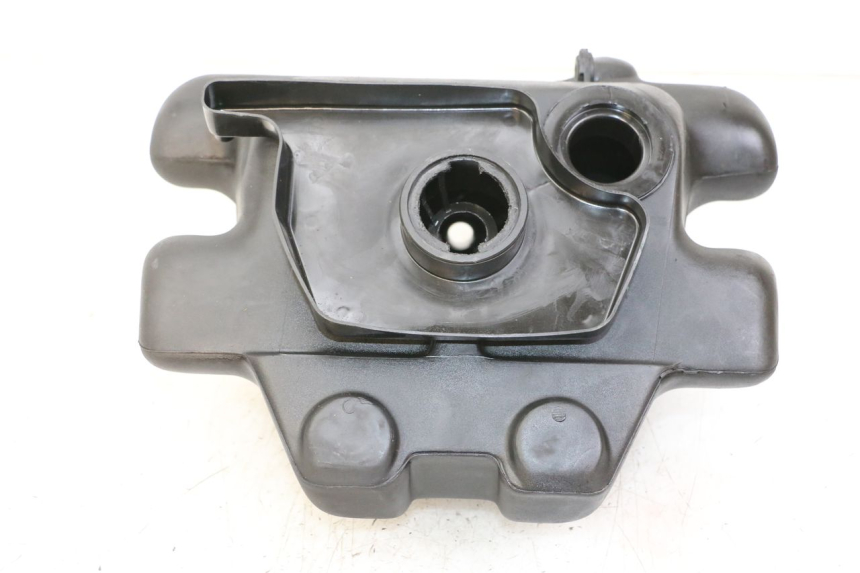 photo de RESERVOIR ESSENCE YAMAHA AEROX 50 (1997 - 2006) - Vue d’ensemble