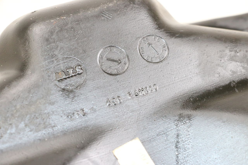 photo de RESERVOIR ESSENCE YAMAHA BW'S NG NEXT GENERATION 50 (1996 - 2003) - Détail de la pièce