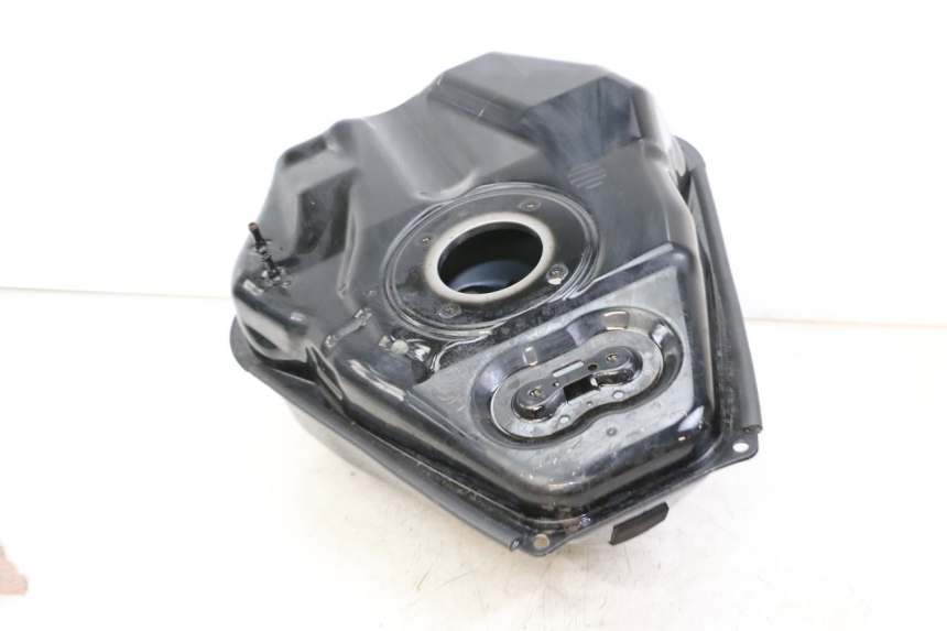 photo de RESERVOIR ESSENCE YAMAHA TRACER 7 700 (2020 - 2024) - Pièce contrôlée