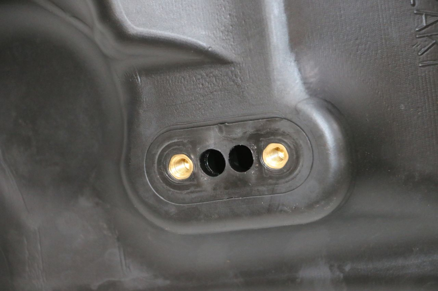 photo de RESERVOIR ESSENCE YAMAHA YFM R RAPTOR 250 (2008 - 2014) - Zoom état d’usage