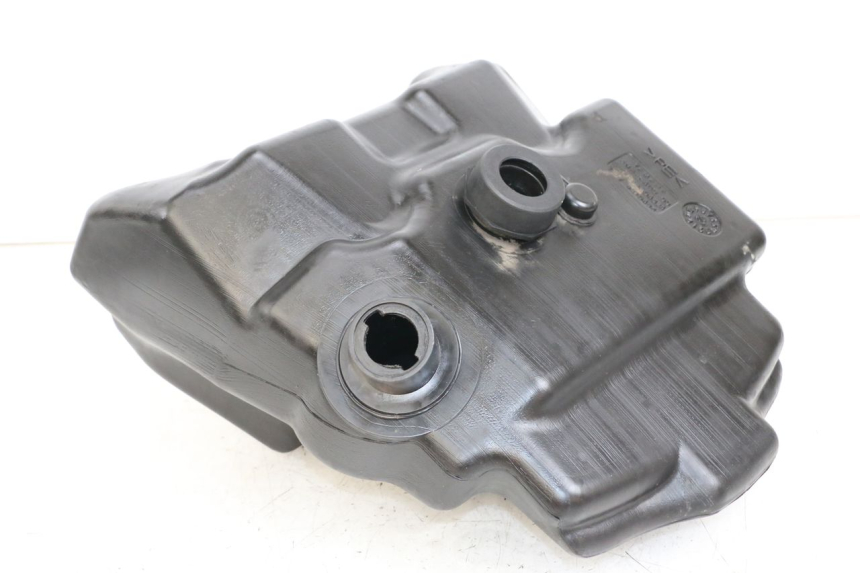 photo de RESERVOIR ESSENCE YAMAHA YP MAJESTY 125 (2002 - 2006) - Vue principale