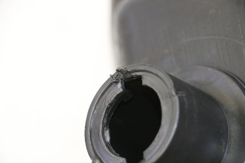 photo de RESERVOIR ESSENCE YAMAHA YP MAJESTY 125 (2007 - 2010) - Zoom état d’usage