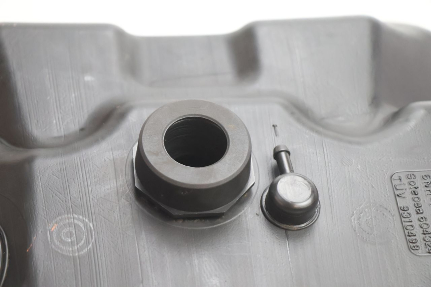 photo de RESERVOIR ESSENCE YAMAHA YP MAJESTY 125 (2002 - 2006) - Autre angle de vue