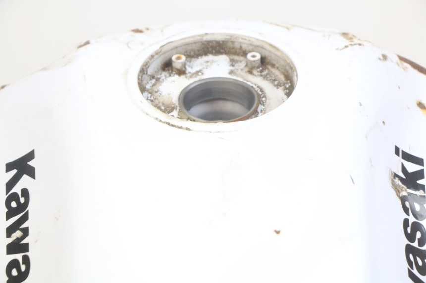 photo de RESERVOIR ESSENCE KAWASAKI Z 750 (2007 - 2013) - Marquages et références