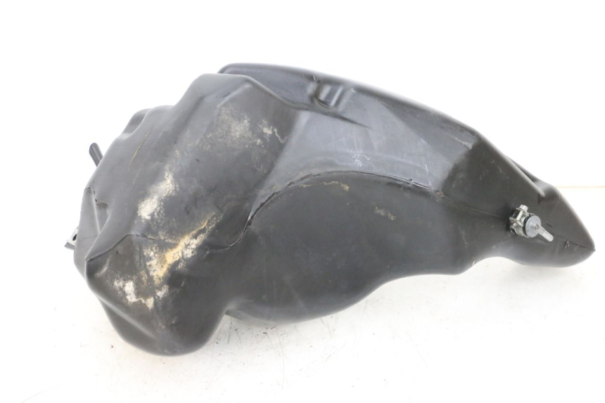 photo de RESERVOIR ESSENCE PIAGGIO ZIP 2T 50 (2009 - 2019) - Détail de la pièce