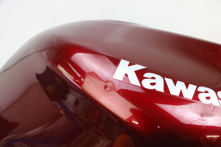 photo de RESERVOIR ESSENCE KAWASAKI ZR 7 750 (1999 - 2004) - Détail de la pièce