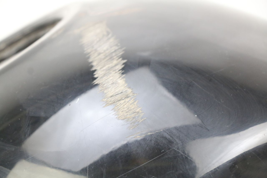 photo de RESERVOIR ESSENCE KAWASAKI ZZR 600 (1995 - 2004) - Points de fixation