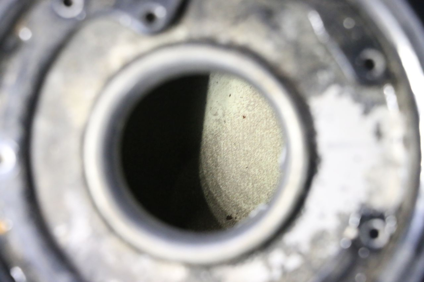 photo de RESERVOIR ESSENCE KAWASAKI ZZR 600 (1995 - 2004) - Focus structure