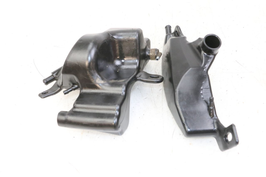 photo de RESERVOIR HUILE APRILIA SR MOTARD 50 (2012 - 2018) - Détail de la pièce