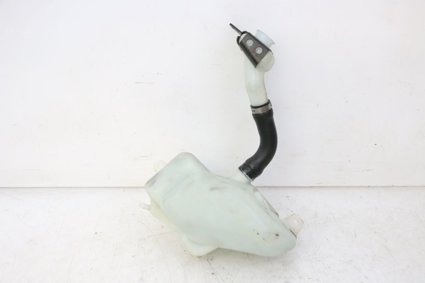 photo de RESERVOIR HUILE YAMAHA BW'S 100 (1999 - 2002) - Détail de la pièce