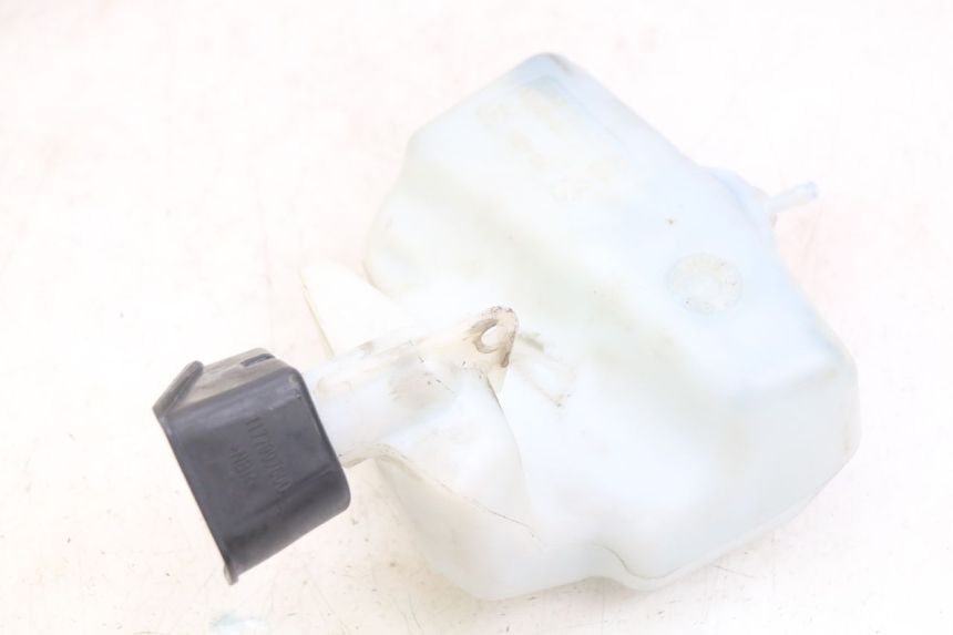 photo de RÉSERVOIR HUILE PEUGEOT CITYSTAR 50 (2013 - 2017) - Zoom état d’usage