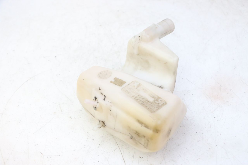 photo de RÉSERVOIR HUILE PEUGEOT CITYSTAR 50 (2013 - 2017) - Autre angle de vue