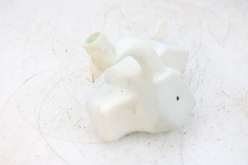 photo de RÉSERVOIR HUILE PEUGEOT KISBEE 2T 50 (2010 - 2017) - Vue principale