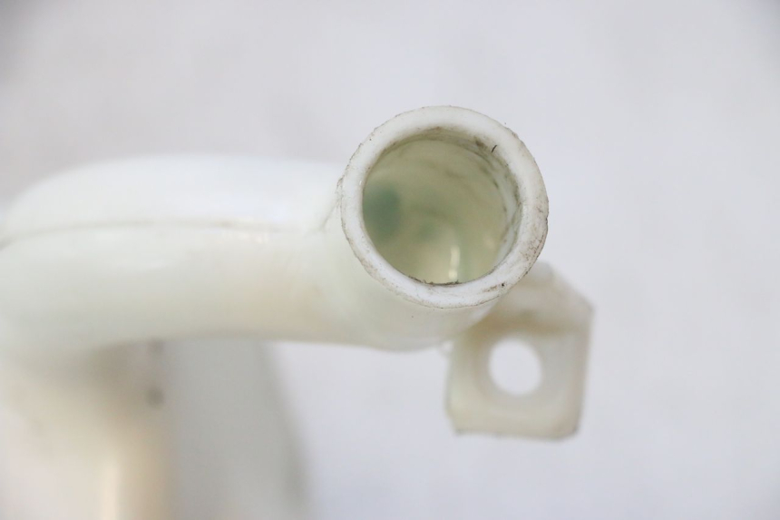 photo de RÉSERVOIR HUILE PEUGEOT KISBEE 2T 50 (2010 - 2017) - État de surface