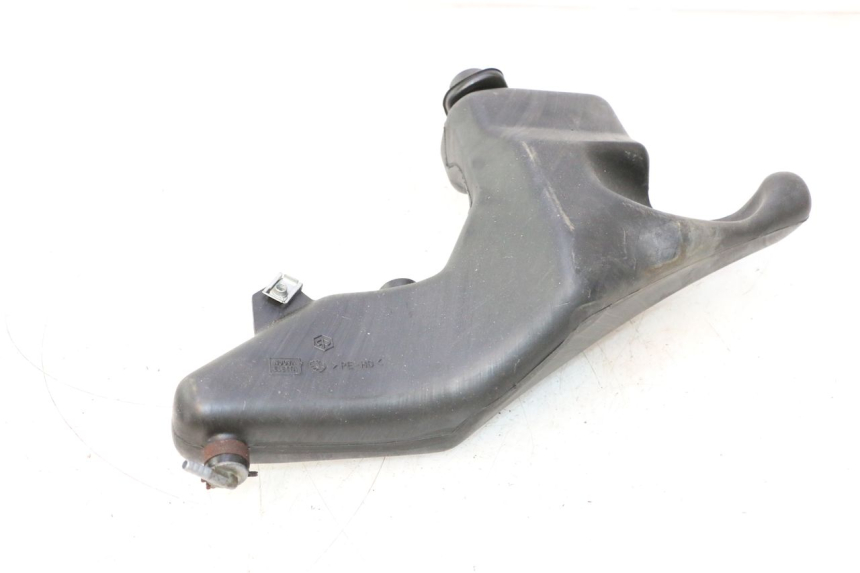 photo de RESERVOIR HUILE PIAGGIO LIBERTY 50 (1998 - 2003) - Vue d’ensemble