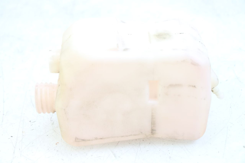 photo de RÉSERVOIR HUILE PEUGEOT LUDIX 50 (2005 - 2007) - Autre angle de vue