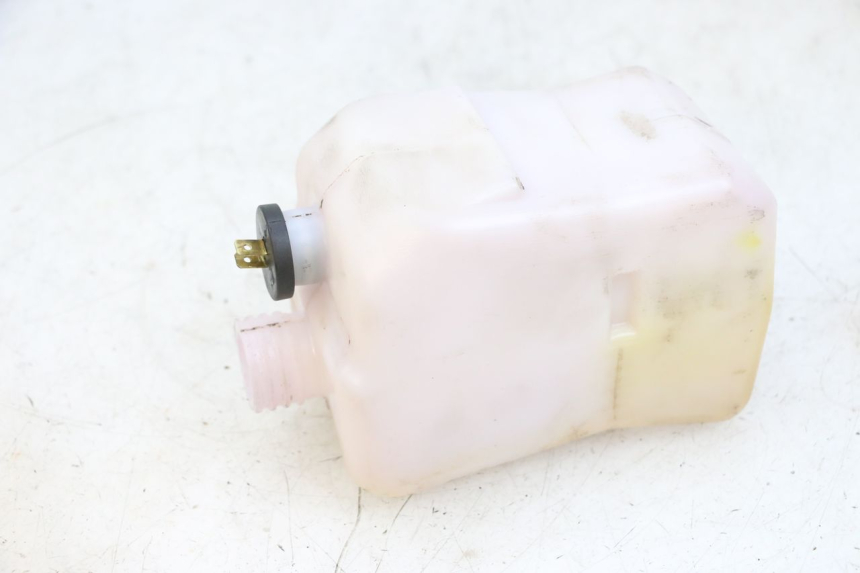 photo de RESERVOIR HUILE PEUGEOT LUDIX 50 (2008 - 2017) - Zoom état d’usage