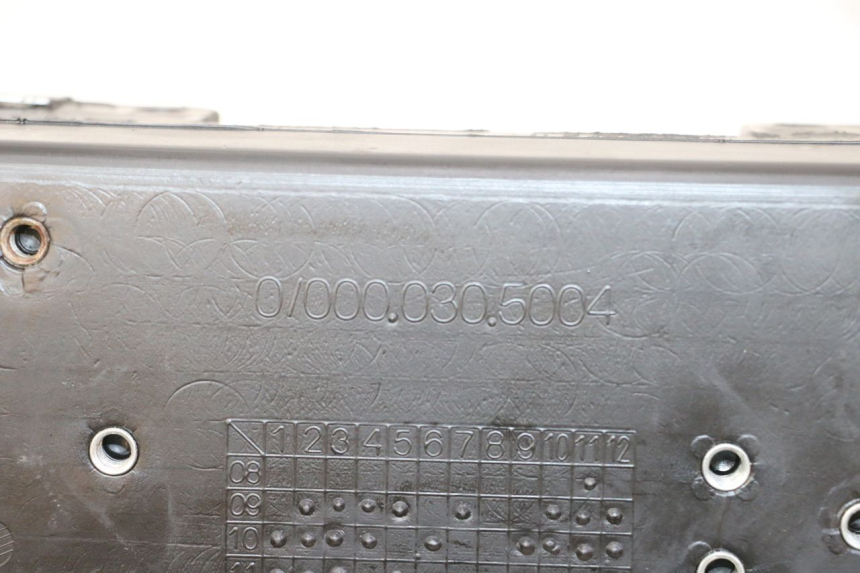 photo de RESERVOIR HUILE RIEJU MRT 50 (2018 - 2021) - Zoom état d’usage