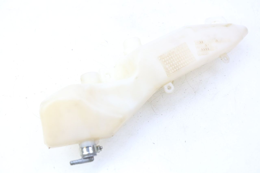 photo de RÉSERVOIR HUILE PIAGGIO NEW TYPHOON 50 (2018 - 2021) - Zoom état d’usage