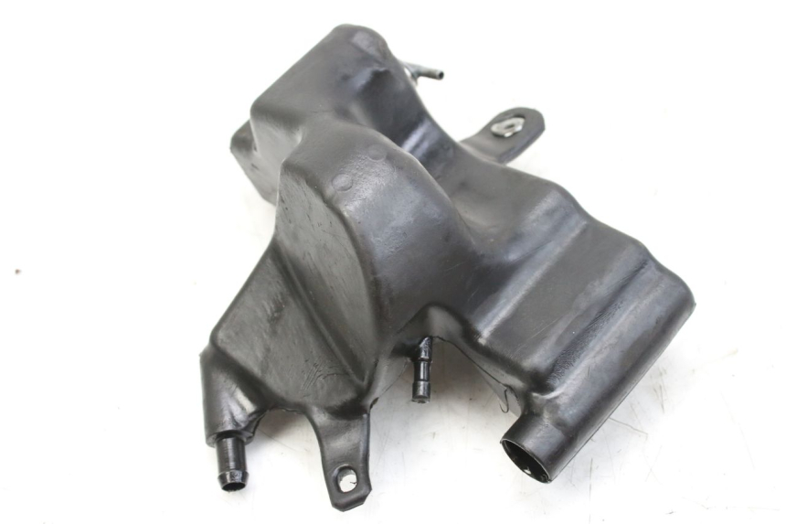 photo de RÉSERVOIR HUILE PIAGGIO NEW TYPHOON 50 (2018 - 2021) - Détails caractéristiques