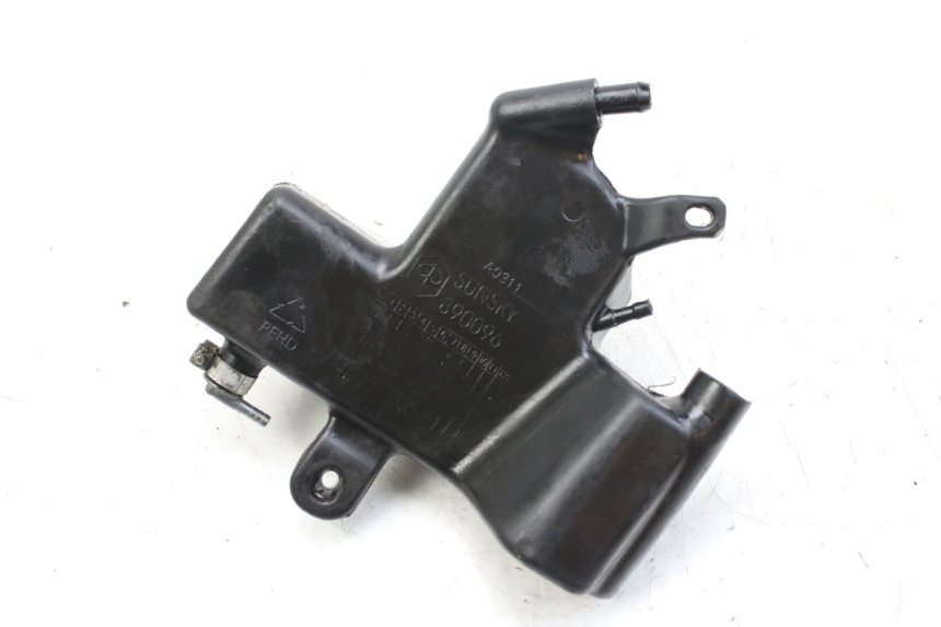 photo de RÉSERVOIR HUILE PIAGGIO NEW TYPHOON 50 (2018 - 2021) - Pièce contrôlée