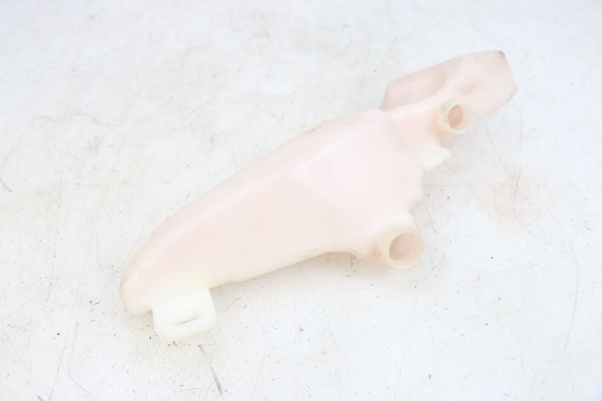 photo de RÉSERVOIR HUILE PIAGGIO NEW TYPHOON 50 (2018 - 2021) - Zoom état d’usage