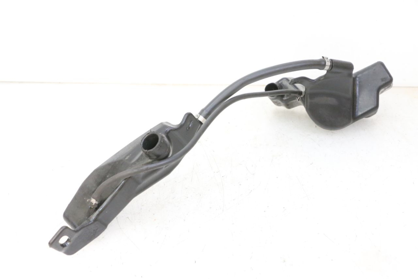 photo de RÉSERVOIR HUILE PIAGGIO NEW TYPHOON 50 (2010 - 2017) - Autre angle de vue