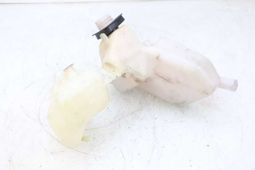 photo de RESERVOIR HUILE HONDA NSR R 125 (1994 - 2003) - Vue d’ensemble