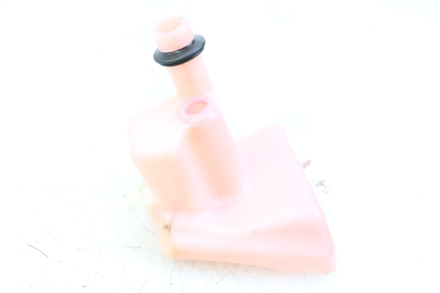 photo de RESERVOIR HUILE PEUGEOT TREKKER TKR 50 (2005 - 2014) - Gros plan technique