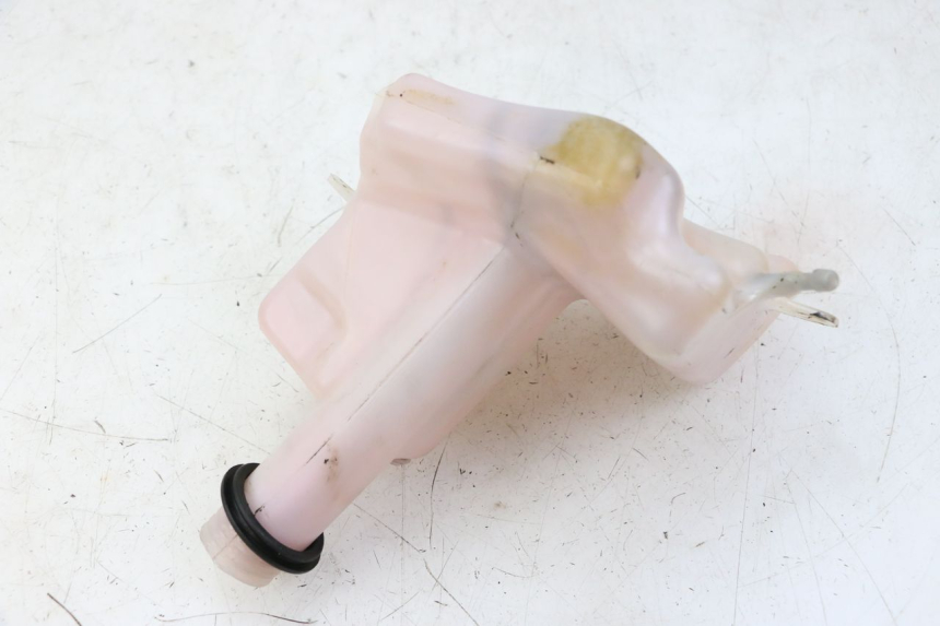 photo de RESERVOIR HUILE PEUGEOT TREKKER TKR 50 (2005 - 2014) - Gros plan technique