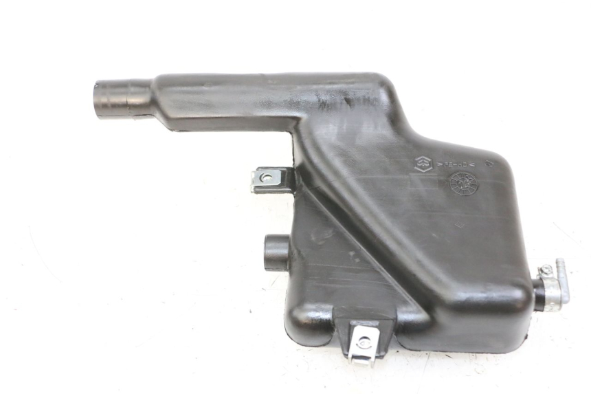 photo de RÉSERVOIR HUILE PIAGGIO VESPA S 2T 50 (2007 - 2014) - Détail de la pièce