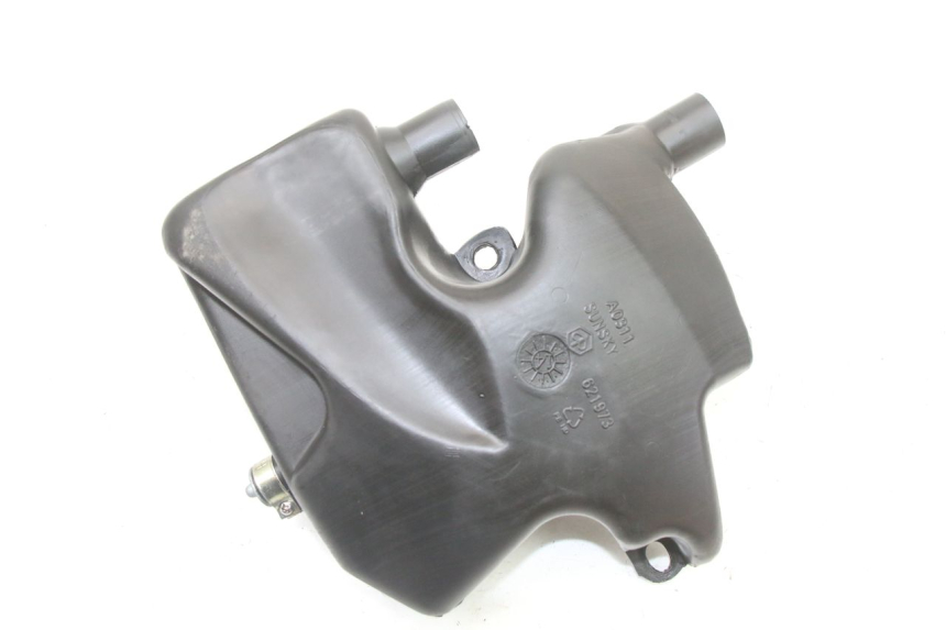 photo de RÉSERVOIR HUILE PIAGGIO ZIP 2T 50 (2009 - 2019) - Vue principale