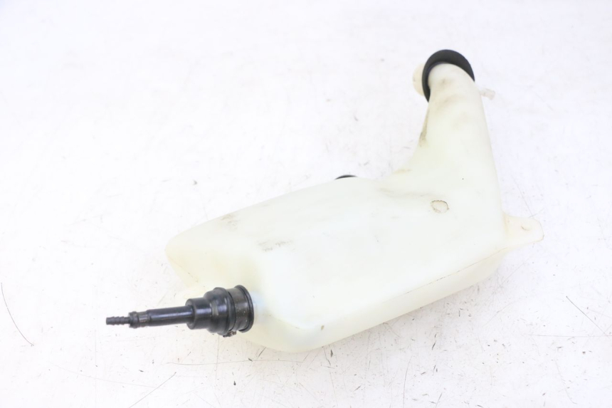 photo de RESERVOIR HUILE APRILIA RALLY AC 50 (1995 - 2004) - Gros plan technique