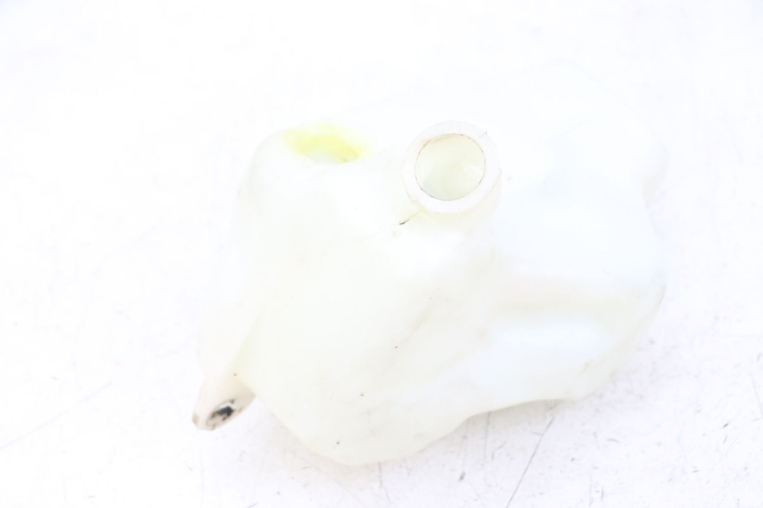 photo de RESERVOIR HUILE KEEWAY RY6 2T 50 (2011 - 2019) - Autre angle de vue