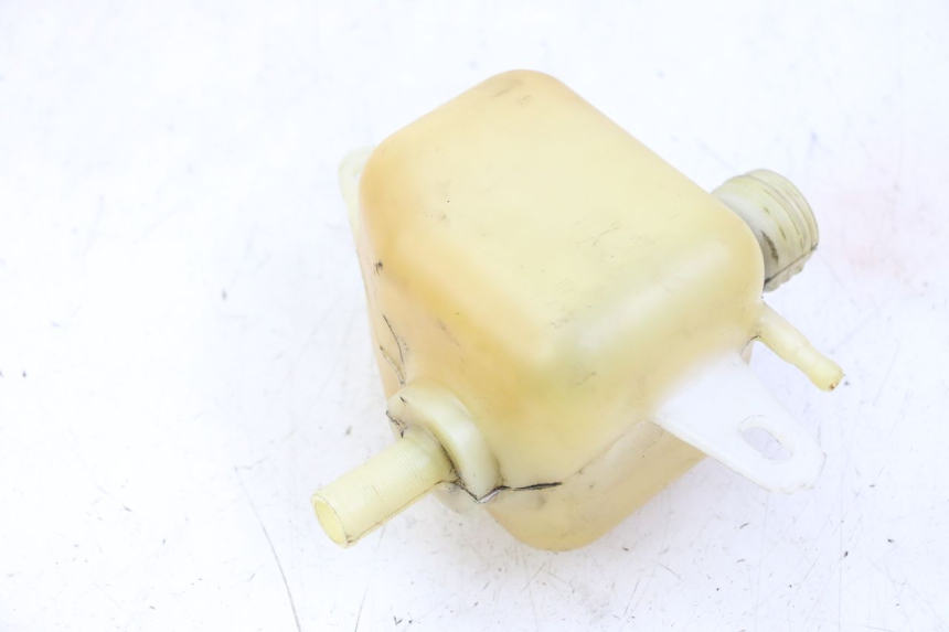 photo de RÉSERVOIR HUILE PEUGEOT SATELIS 125 (2006 - 2009) - Détail de la pièce