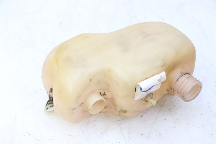 photo de RESERVOIR HUILE PEUGEOT SPEEDAKE 50 (1995 - 1997) - Zoom état d’usage