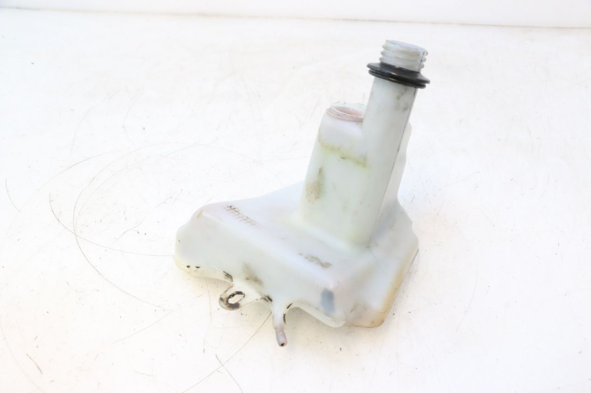 photo de RÉSERVOIR HUILE PEUGEOT SPEEDFIGHT 2 AC 50 (2000 - 2009) - Gros plan technique