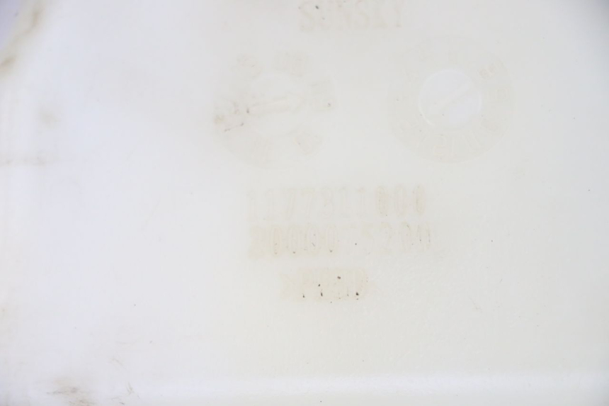 photo de RÉSERVOIR HUILE PEUGEOT SPEEDFIGHT 3 AIR 50 (2009 - 2015) - Détail de la pièce