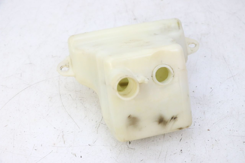 photo de RÉSERVOIR HUILE PEUGEOT SPEEDFIGHT 3 AIR 50 (2009 - 2015) - Gros plan technique