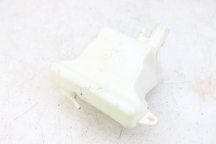 photo de RESERVOIR HUILE PEUGEOT SPEEDFIGHT 4 2T 50 (2015 - 2019) - Zoom état d’usage