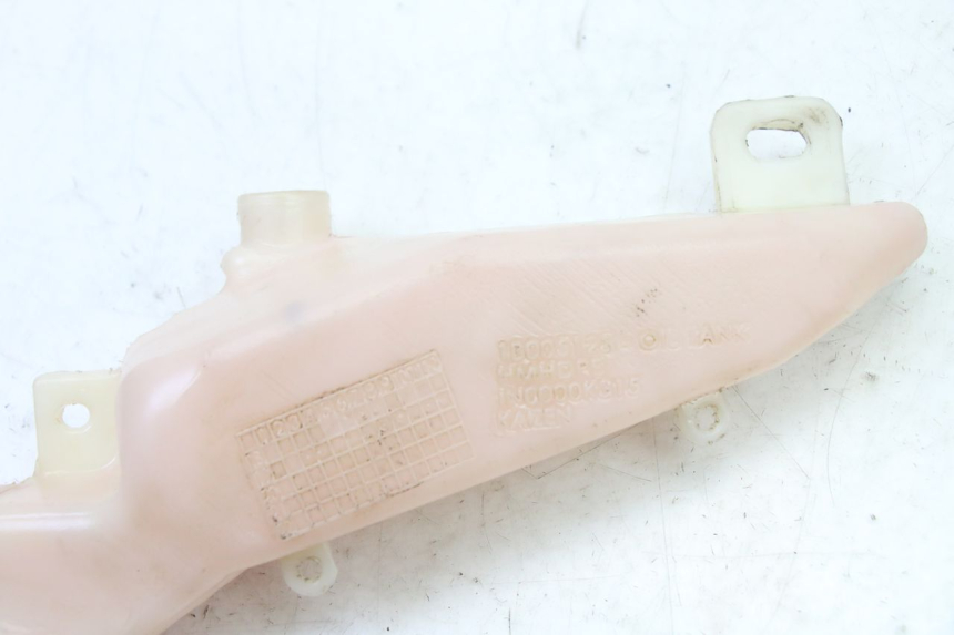 photo de RÉSERVOIR HUILE APRILIA SR 2T 50 (2018 - 2022) - Zoom état d’usage