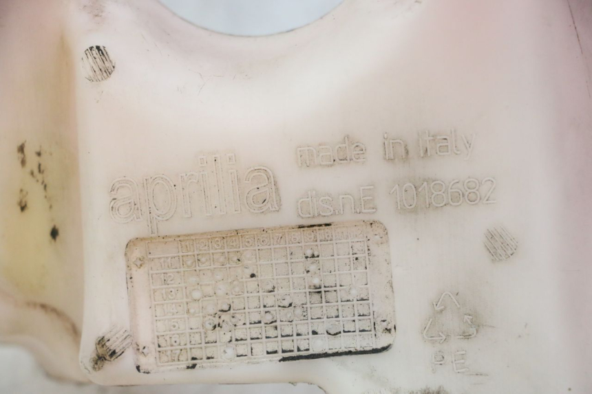 photo de RÉSERVOIR HUILE APRILIA SR R 2T LC 50 (2018 - 2021) - Détail de la pièce