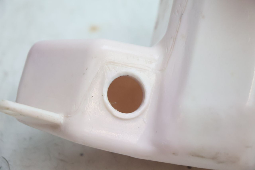photo de RESERVOIR HUILE PEUGEOT STREETZONE NAKED 2T 50 (2014 - 2018) - Détail de la pièce