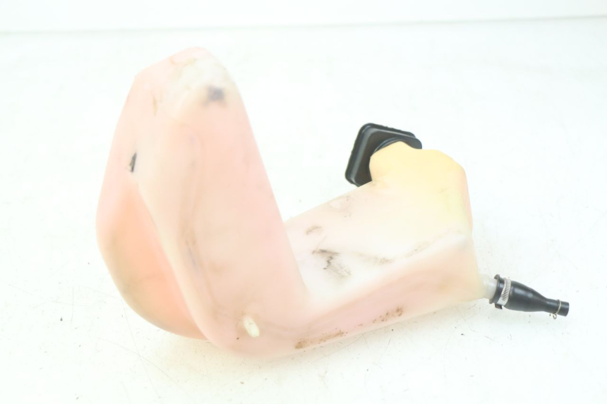 photo de RESERVOIR HUILE PEUGEOT SV 125 (1991 - 1994) - Zoom état d’usage