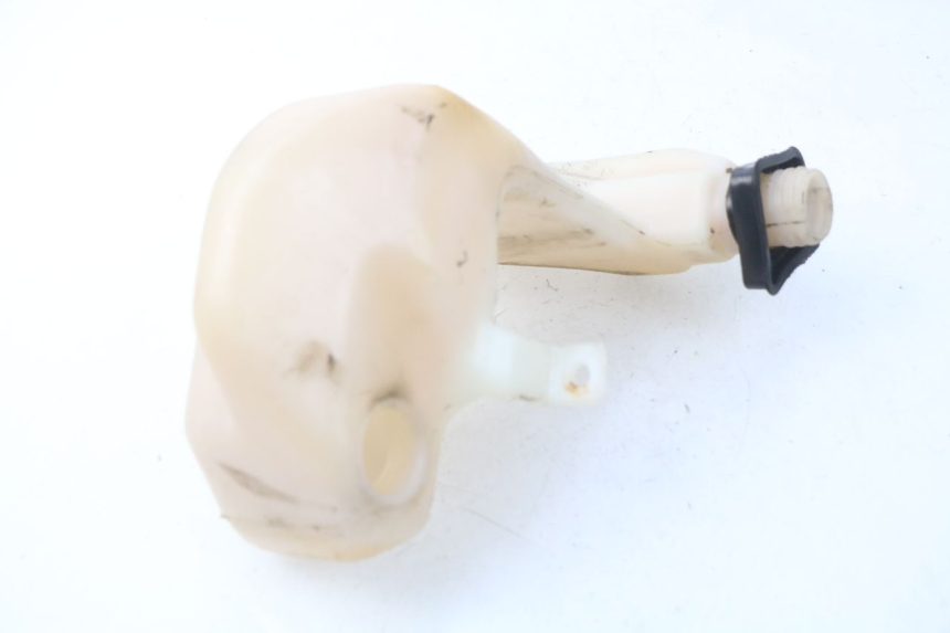 photo de RESERVOIR HUILE PEUGEOT SV 80 (1993 - 1997) - Autre angle de vue