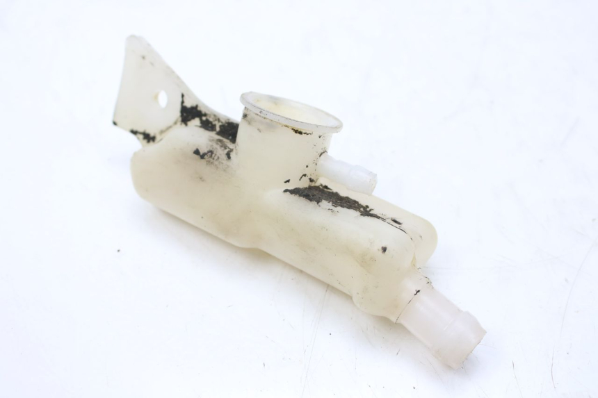 photo de RESERVOIR HUILE YAMAHA TDR DELTABOX 125 (1997 - 2003) - Zoom état d’usage