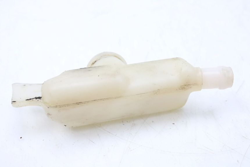 photo de RESERVOIR HUILE YAMAHA TDR DELTABOX 125 (1997 - 2003) - Autre angle de vue