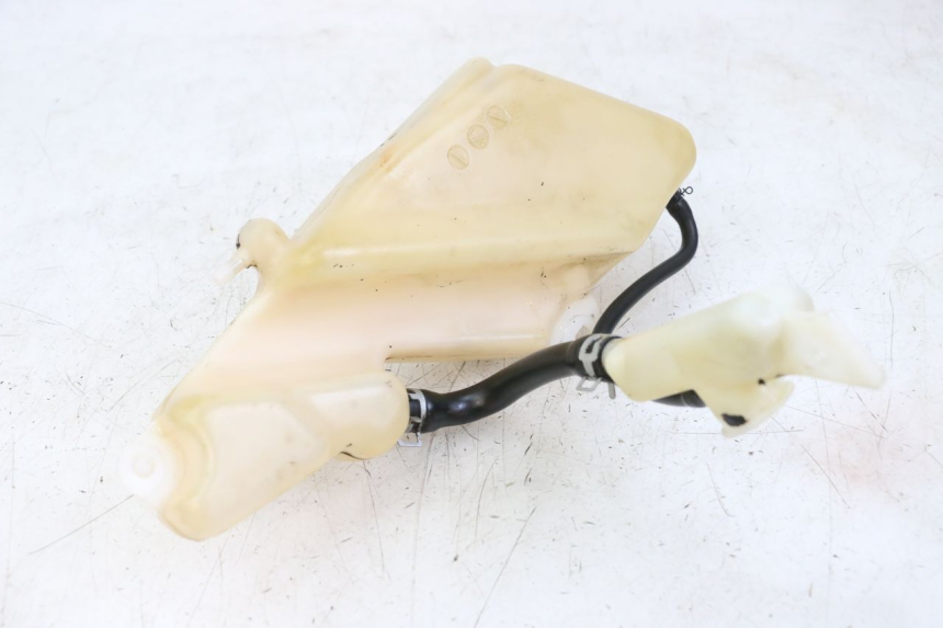 photo de RESERVOIR HUILE YAMAHA TDR DELTABOX 125 (1997 - 2003) - Détail de la pièce