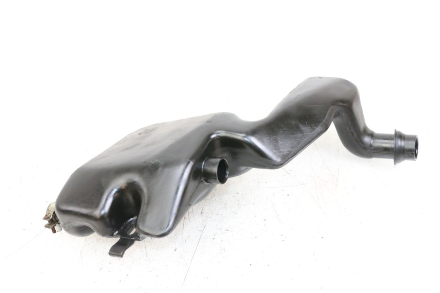 photo de RESERVOIR HUILE PIAGGIO TYPHOON 50 (2000 - 2009) - Zoom état d’usage